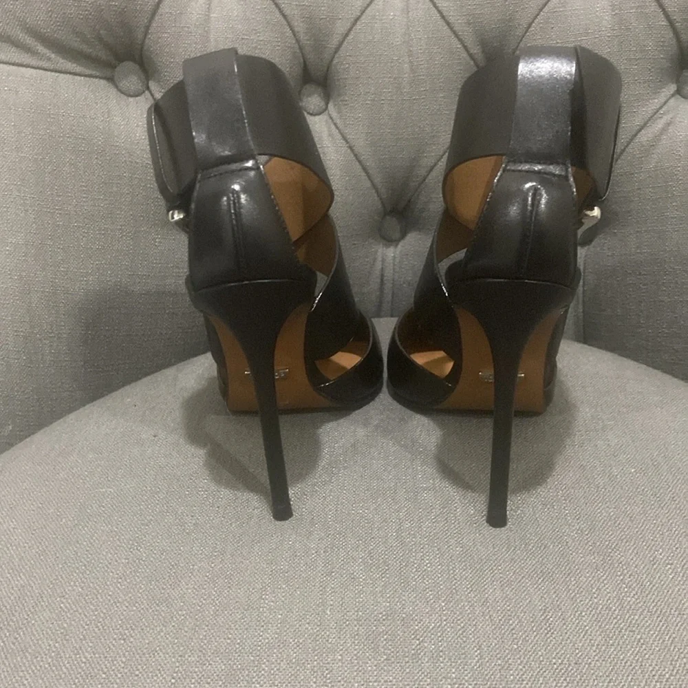 Topshop leather buckle heels - Picture 3 of 6